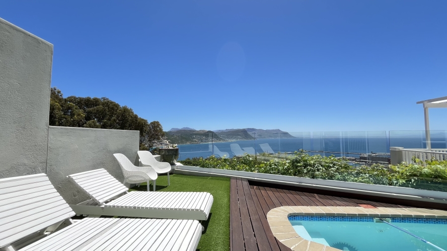 4 Bedroom Property for Sale in Simons Kloof Western Cape